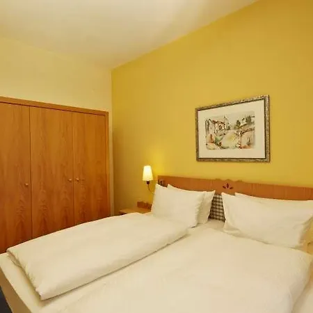 Hotel Sunday & 4*