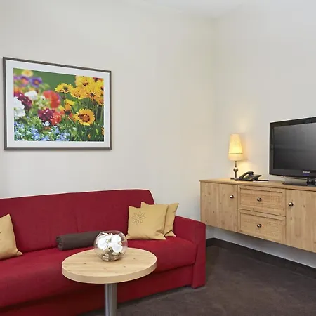 Sunday & Hotel Friedrichroda