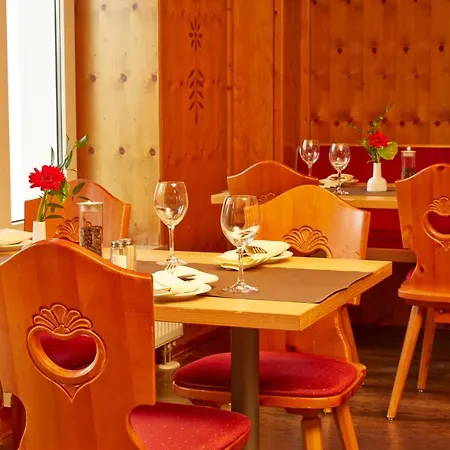 H+ Hotel&spa Hotel 4*