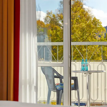 Hotel Sunday & 4*